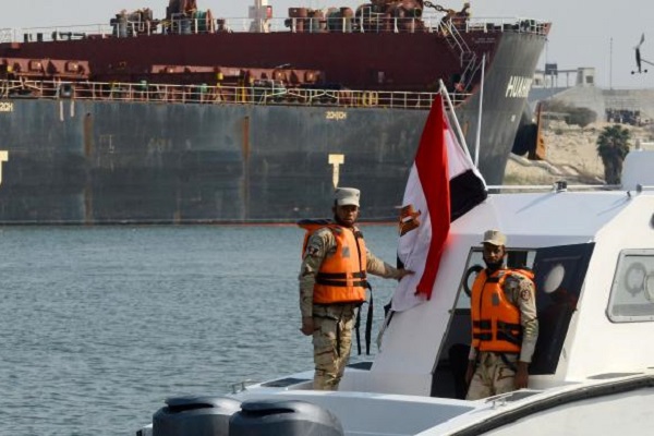 بيع أصول الدولة جملة وتجزئة.. السيسي يسلّم مصر لدائنيها   